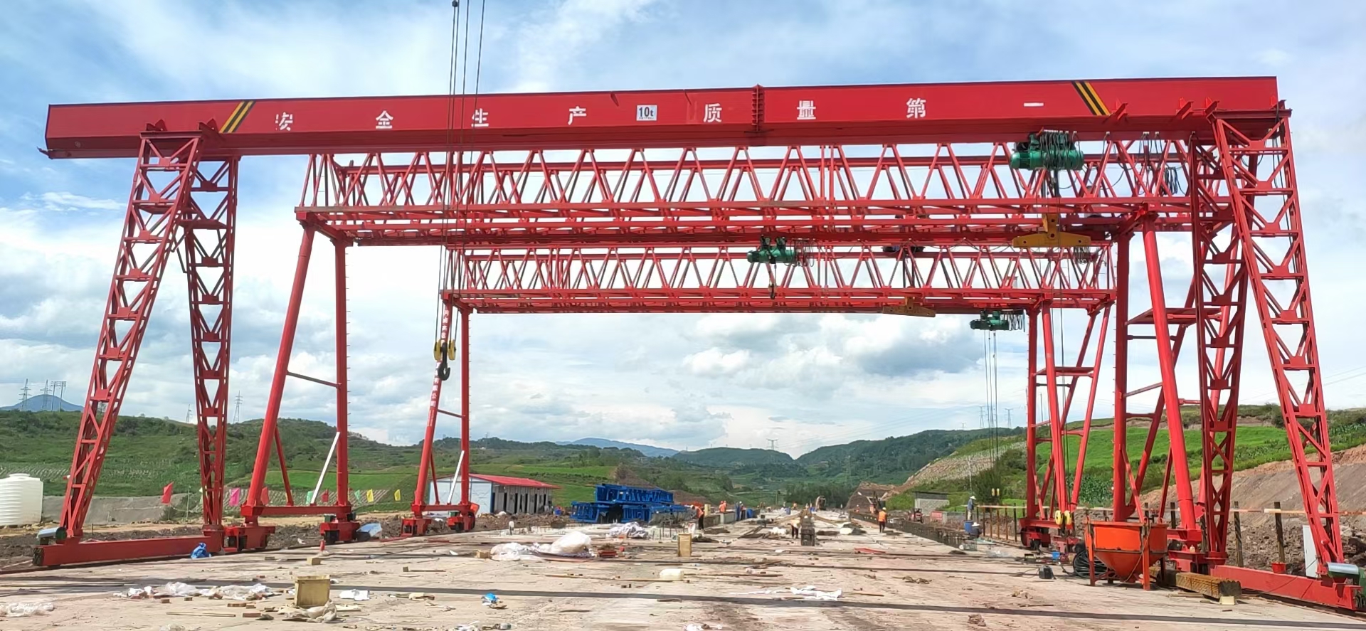 龍門(mén)吊3噸電動(dòng)葫蘆多少錢(qián)？龍門(mén)吊3噸葫蘆操作要點(diǎn)有什么？