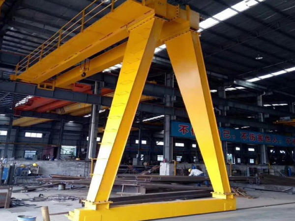 龍門(mén)吊門(mén)式起重機(jī)的安全管理有哪些具體規(guī)定？